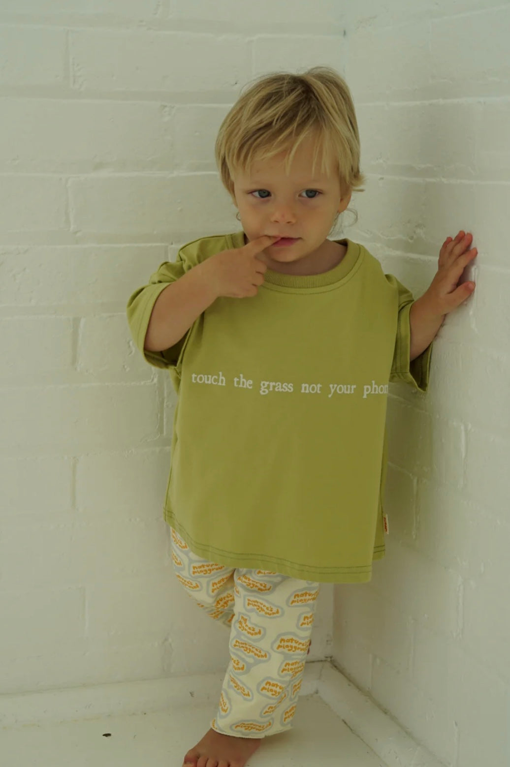 Meer - Touch Grass Tee