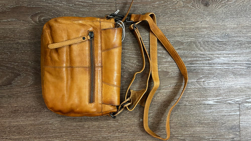 Capri Crossbody