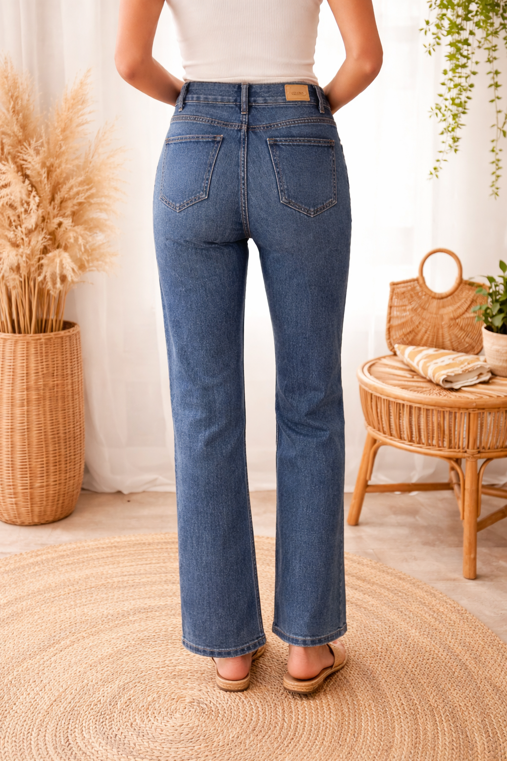 The Coastline Straight Jean