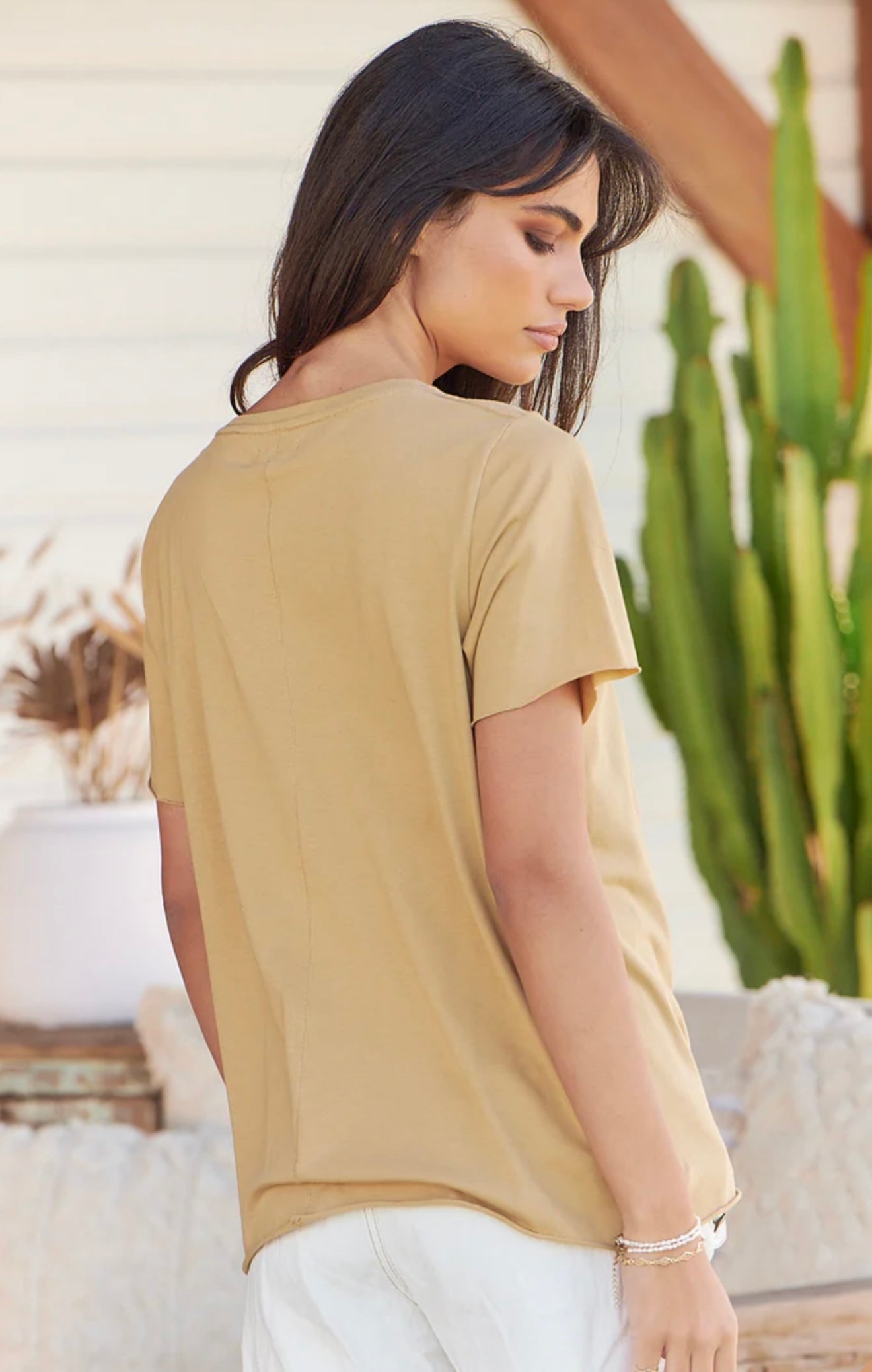 Vintage Tee - Island Dreaming