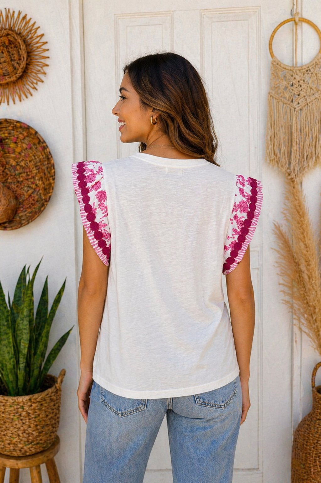 Lottie Tee