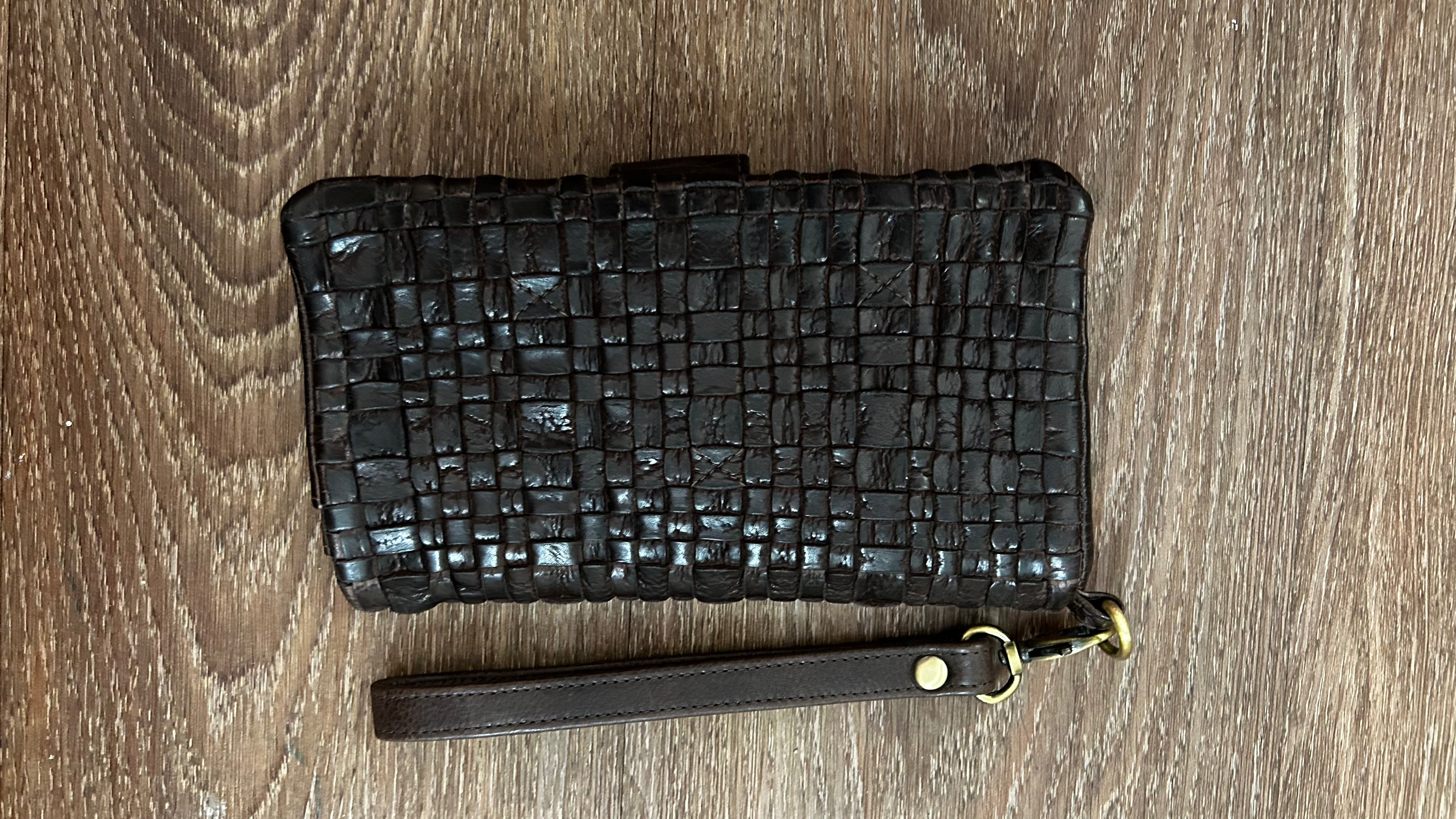 Isla Wallet