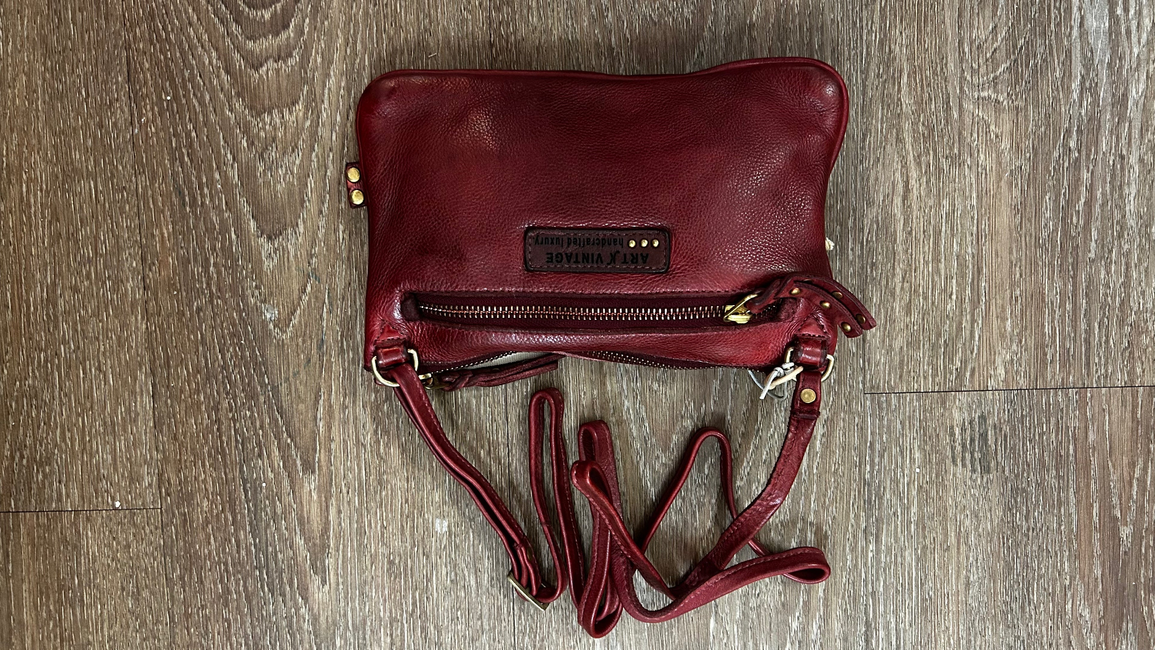 Shiraz Crossbody Bag