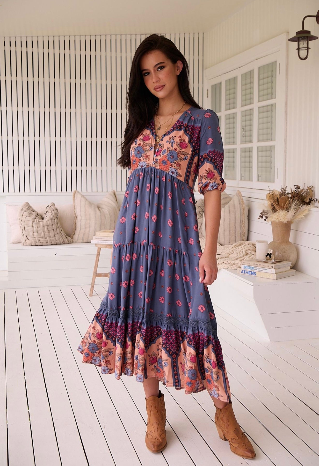 Eve Lace - Midi Dress