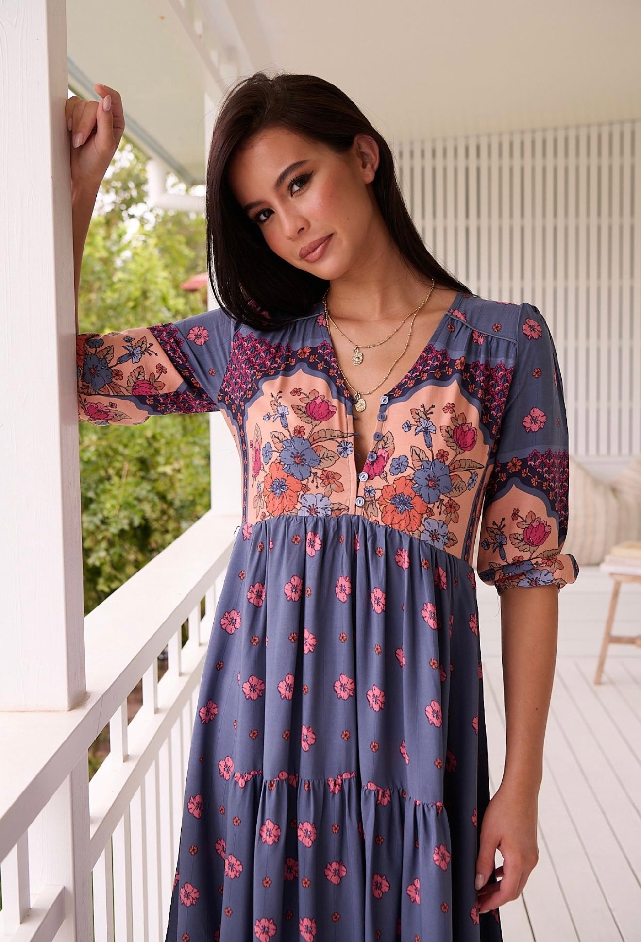 Eve Lace - Midi Dress