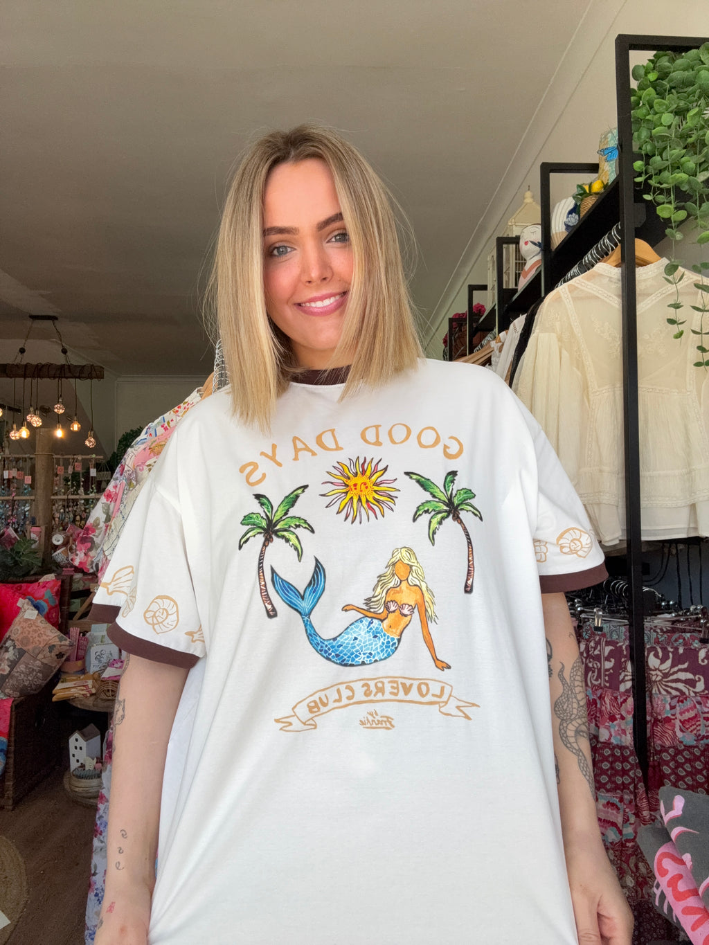 Good Days White Tee - By Frankie