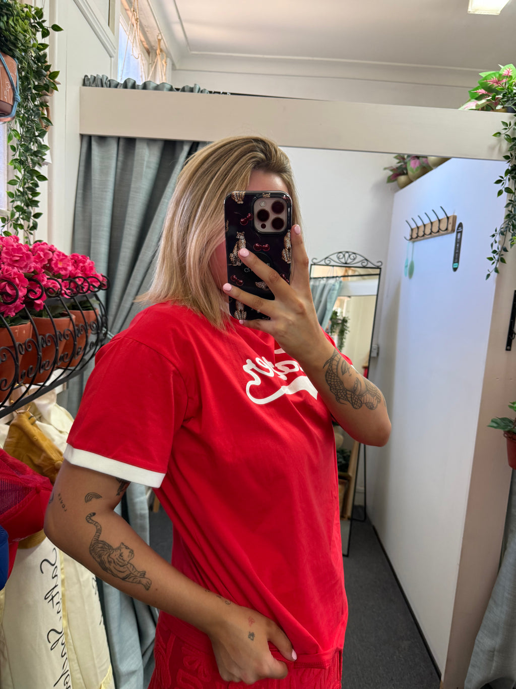 Mother Tee Red - By Frankie
